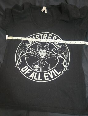 Women’s Black Short Sleeve Graphic Tee - ‘Mistress of All Evil’ 🌞